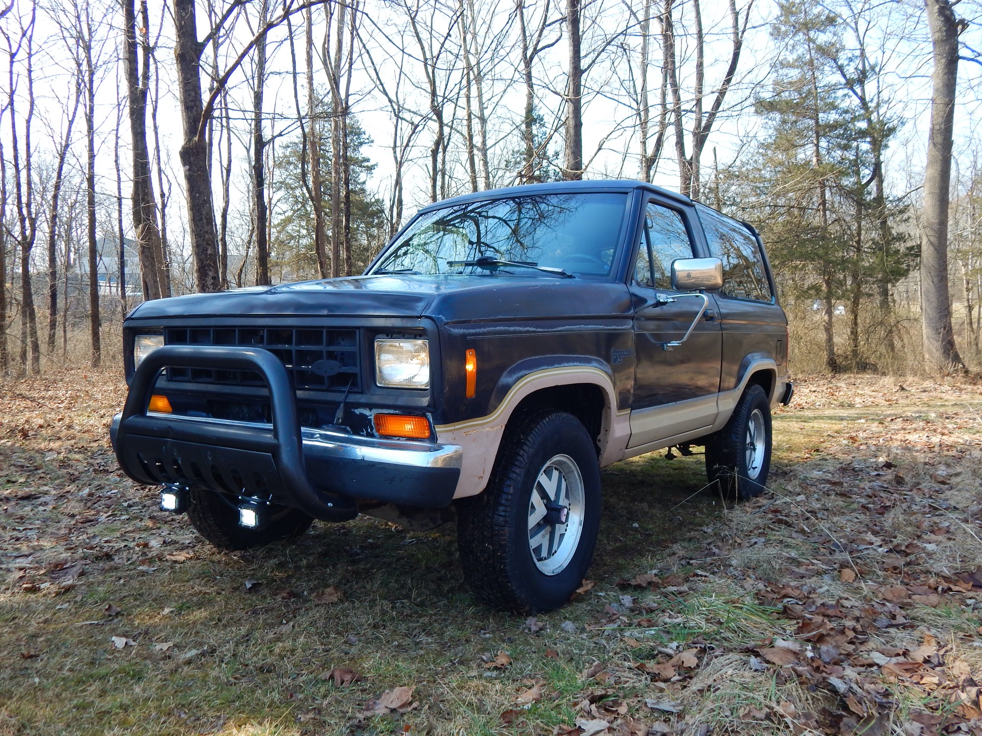 photo of 1988 Ford Bronco II 4WD